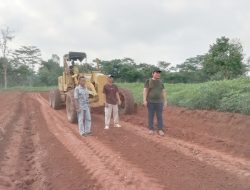 Menggenjot Pembangunan Infrastruktur Kades Suka Jaya