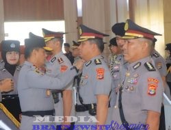 Sembilan Pejabat Utama & Empat : Kapolres Berganti, Kapolda Lampung Gelar Upacara Serah Terima Jabatan