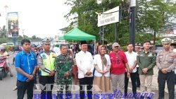 DPC POSPERA LAMPUNG UTARA BERSAMA KLINIK KESEHATAN PRABU ALAM BERIKAN LAYANAN KESEHATAN GRATIS DAN RIBUAN TAKJIL DI TUGU PAYAN MAS KOTABUMI