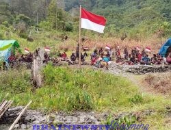 Koops TNI Habema Hadirkan Rasa Aman: Warga Distrik Kembru Kembali Pulang dan Kibarkan Bendera Merah Putih