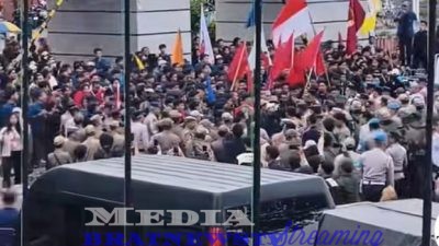 MAHASISWA LAMPUNG TIDAK DIAM – MEMBAWA 6 TUNTUTAN – MENAMPAR PENGUASA
