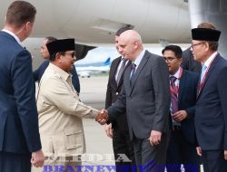 Tiba di Vladivostok, Prabowo Siap Hadiri Eastern Economic Forum sebagai Tamu Kehormatan Utama