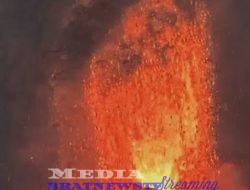 Prabowo Imbau Masyarakat Tetap Tenang dan Waspada Hadapi Aktivitas Gunung Anak Krakatau