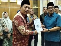 BUPATI LAMPUNG UTARA & FORKOPIMDA MENERIMA AUDIENSI “MANJAU RAMIK ” TPM BLAMBANGAN PAGAR : KEMBALIKAN TANAH KAMI.