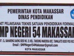 Pekerja Proyek SMPN 54 Diduga Tidak Gunakan APD, Warga Minta APH Periksa Kontraktor